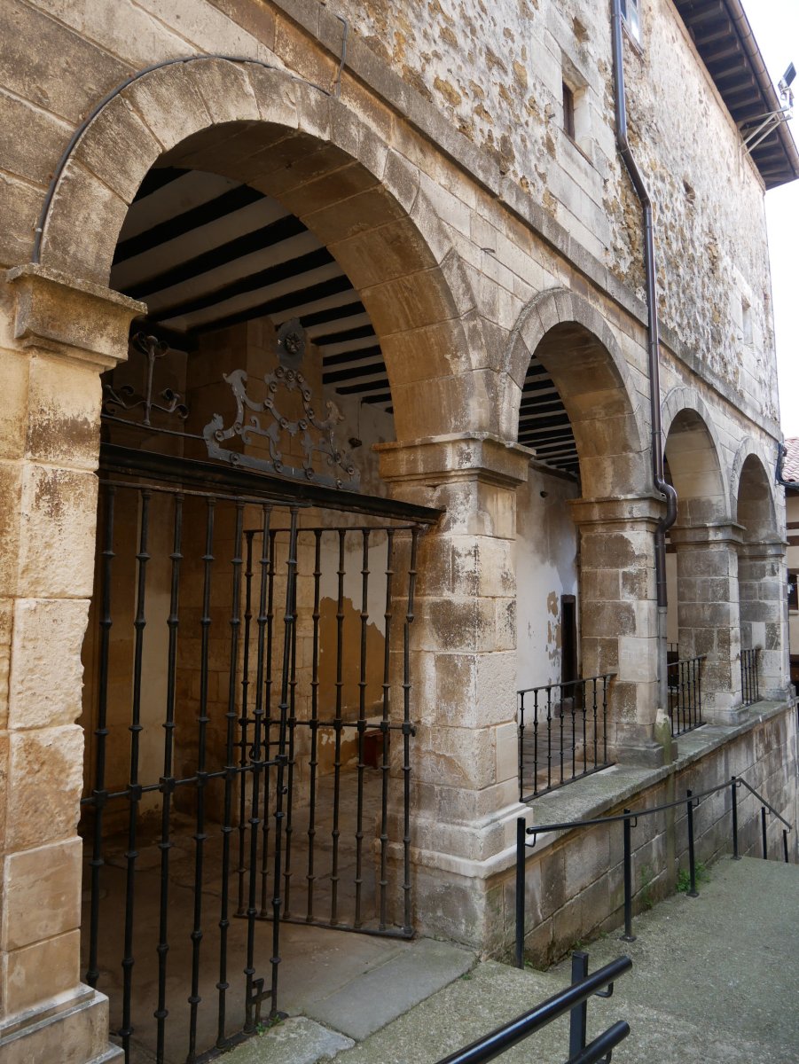 Elizaren arkupea, Antoñana