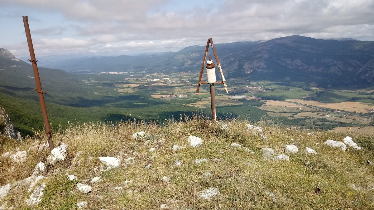 Satrustegiko Haitza (1204m) postontzia