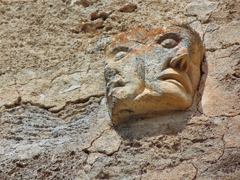 San Esteban Eliza Riberan