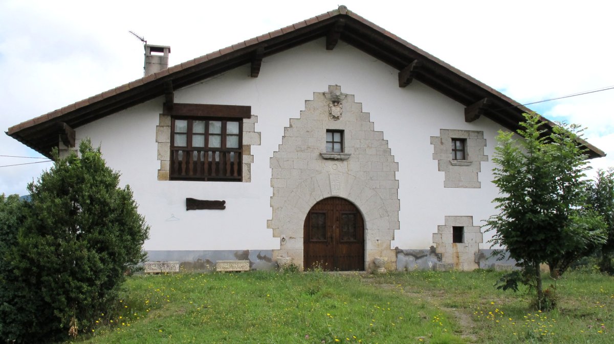 Bortanea etxea, Alli-Larraun