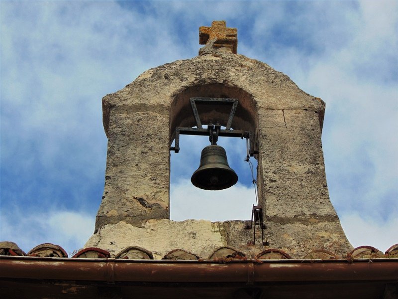 Nuestra Señora de la Blanca Ermita Larraonan