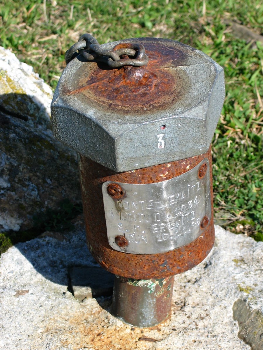 Txartelontzi zaharra