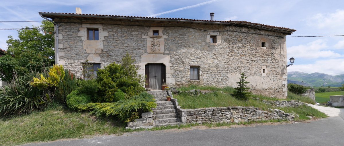 19.eko etxea, Erdoñana