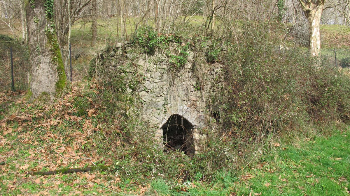 Etxenikeko Borda karobia, Bera