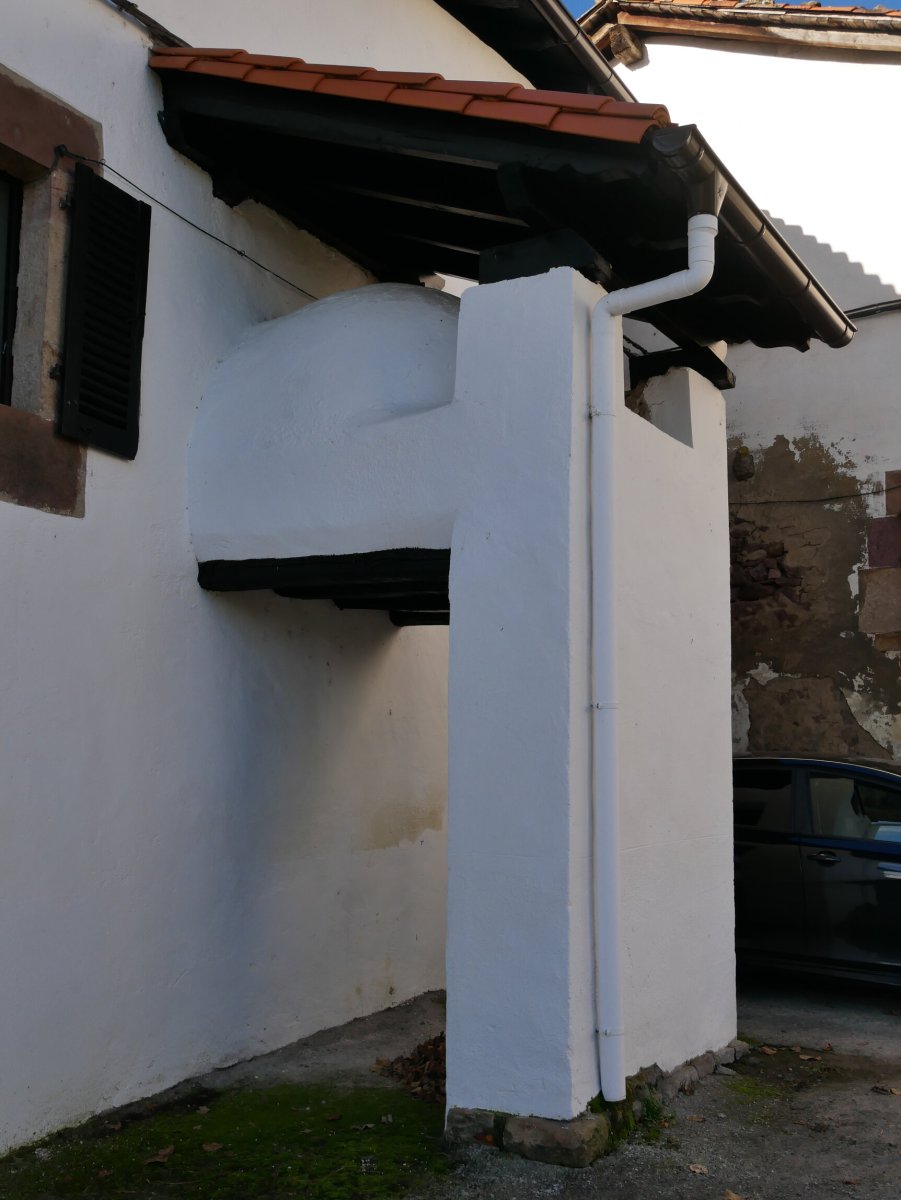 Labea hormaren kanpo aldean, Aurtitz