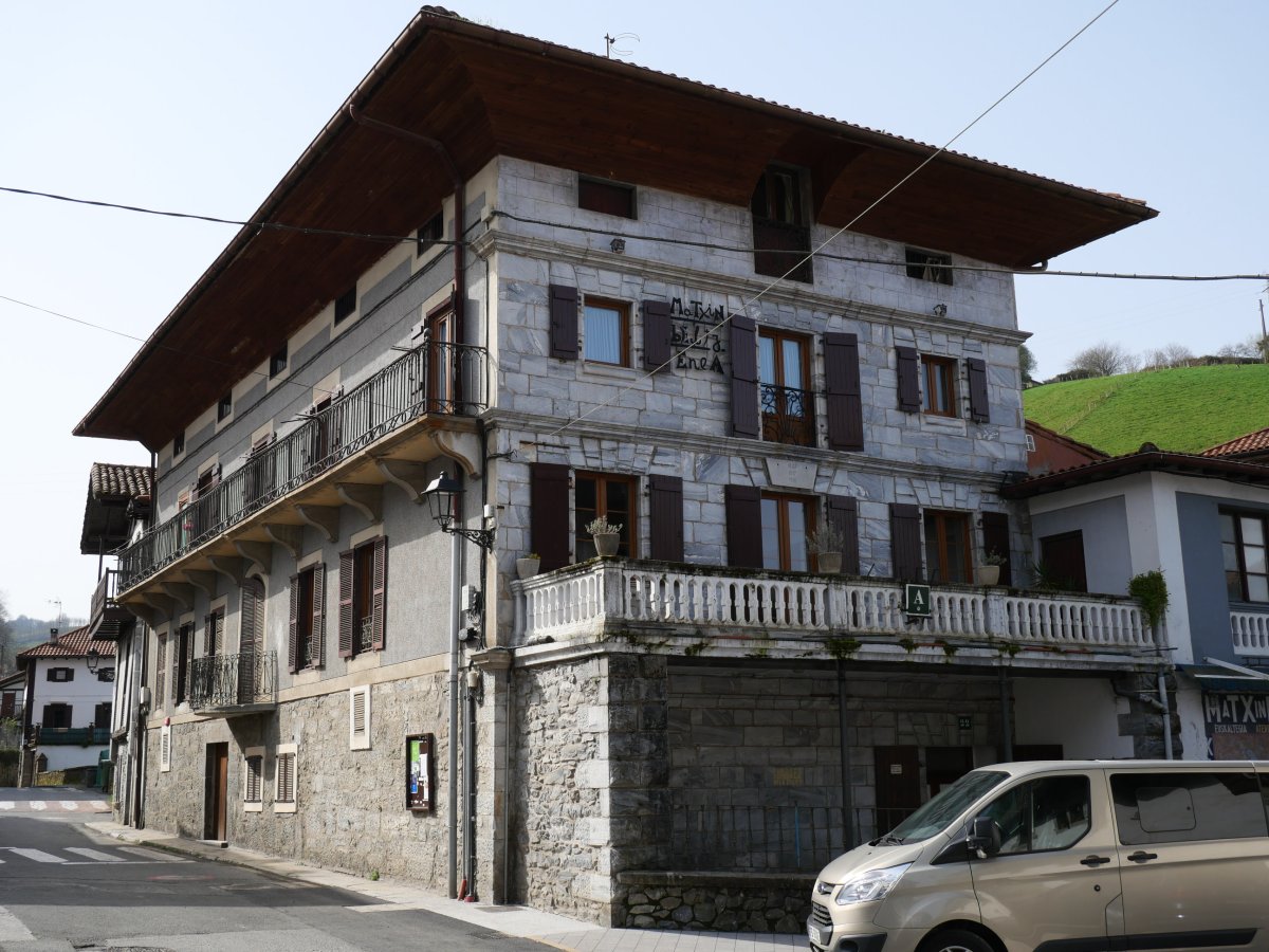 Matxinbeltzenea etxea, Lesaka