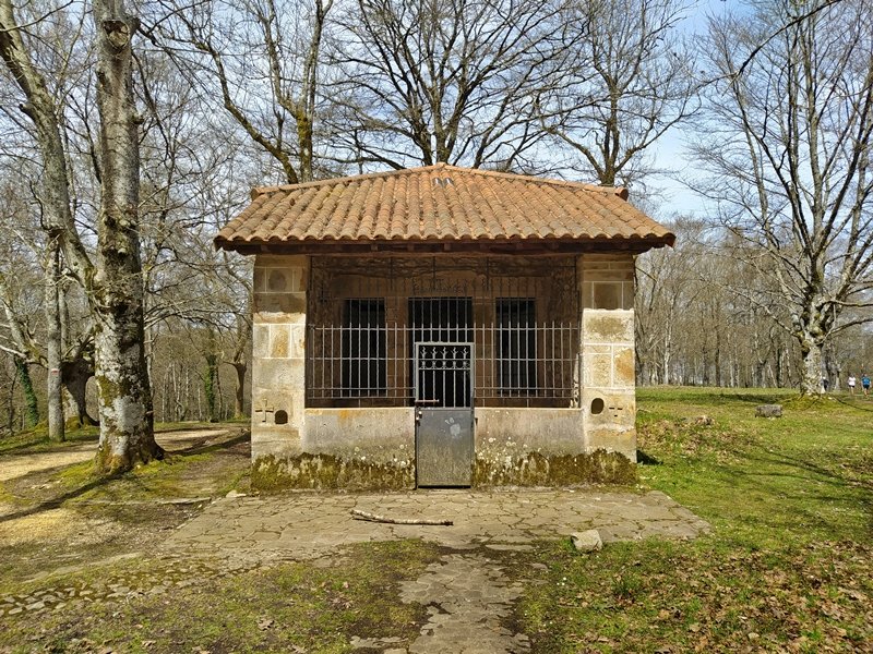 Kristoren Ermita. Urkiola. Abadiño