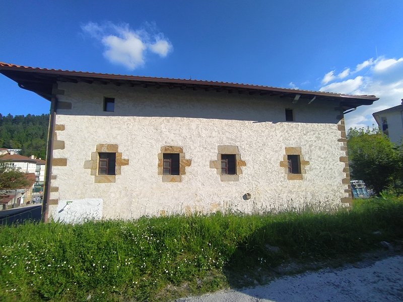 Bikuña Jauregia Legazpin