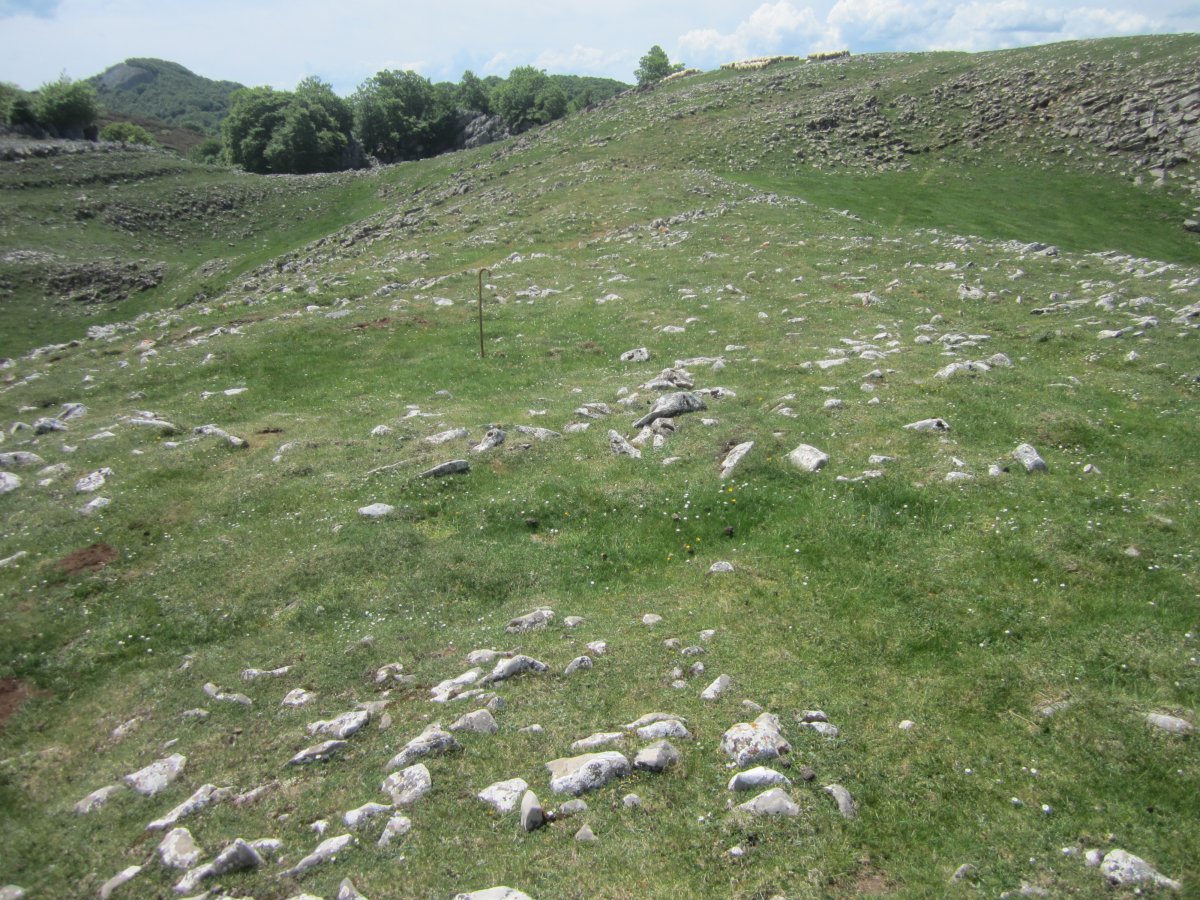 Túmulo Anular Motzeneko Txabola II (05-2022)