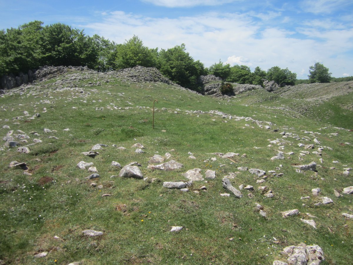 Túmulo Anular Motzeneko Txabola IV (05-2022)