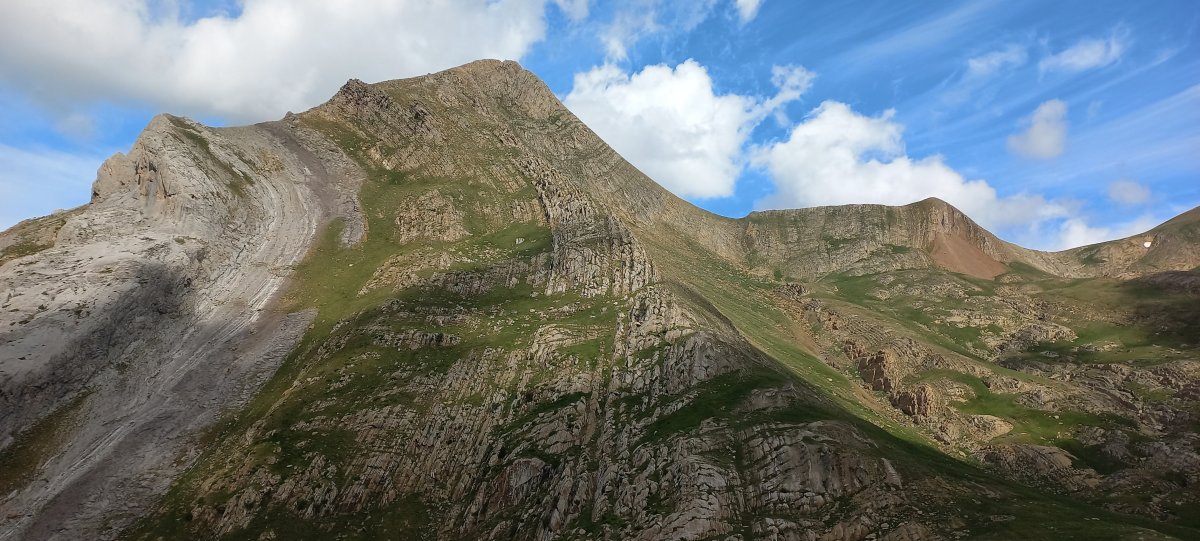 Aguerri (2447m) Secusko Foyaren ingurutik
