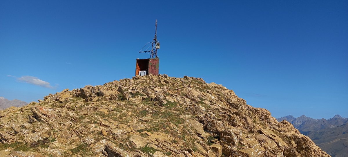 Peña Roya (2578m) tontorra