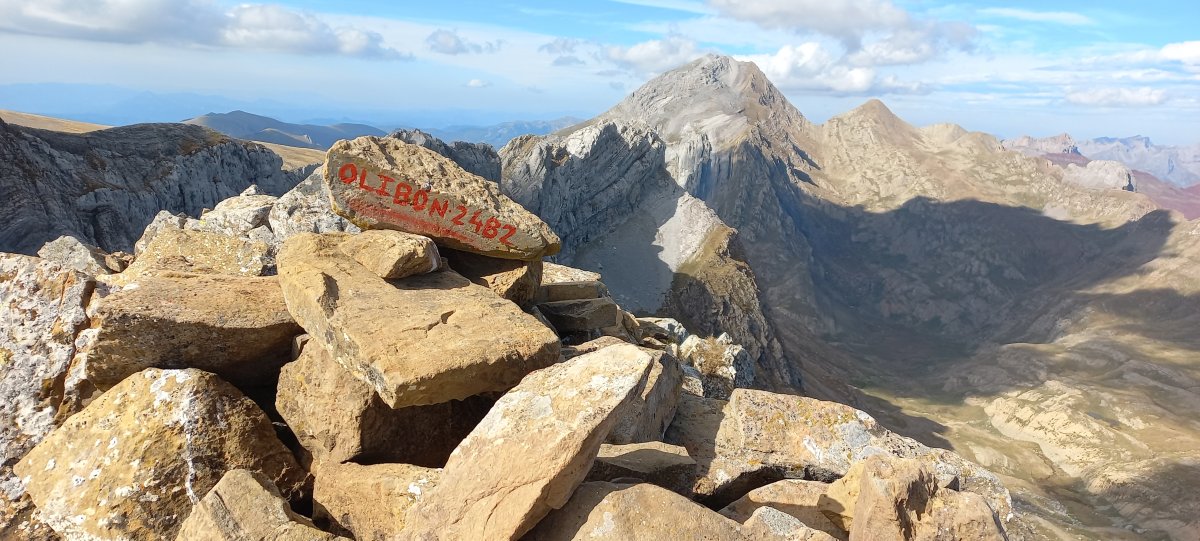 Olibon (2482m) tontorra