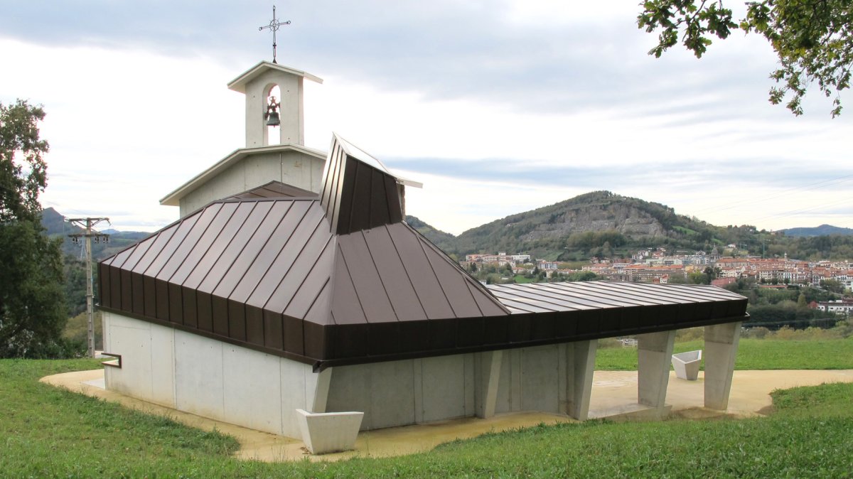 Zikuñagako Ama ermita, Hrnani