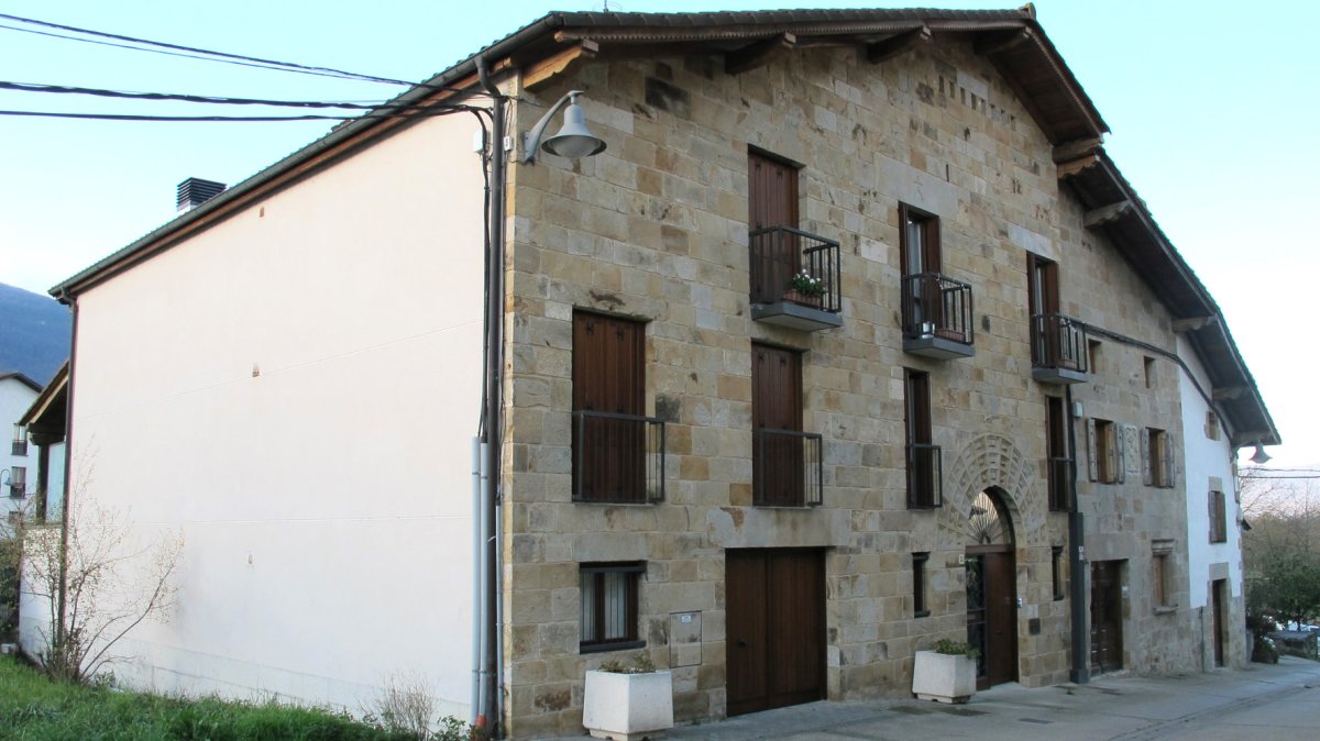 Hospital etxea, Bakaiku