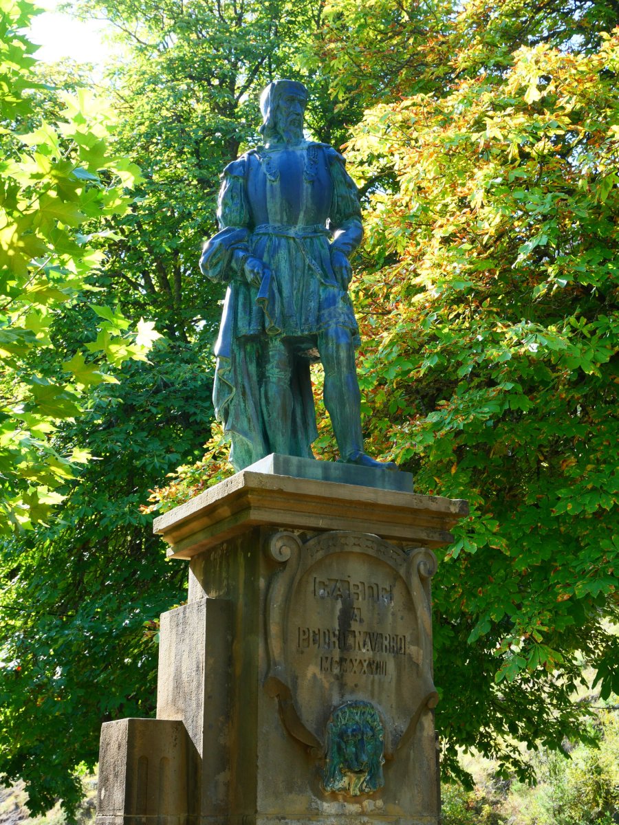 Pedro Navarro, oroigarria. Garde.