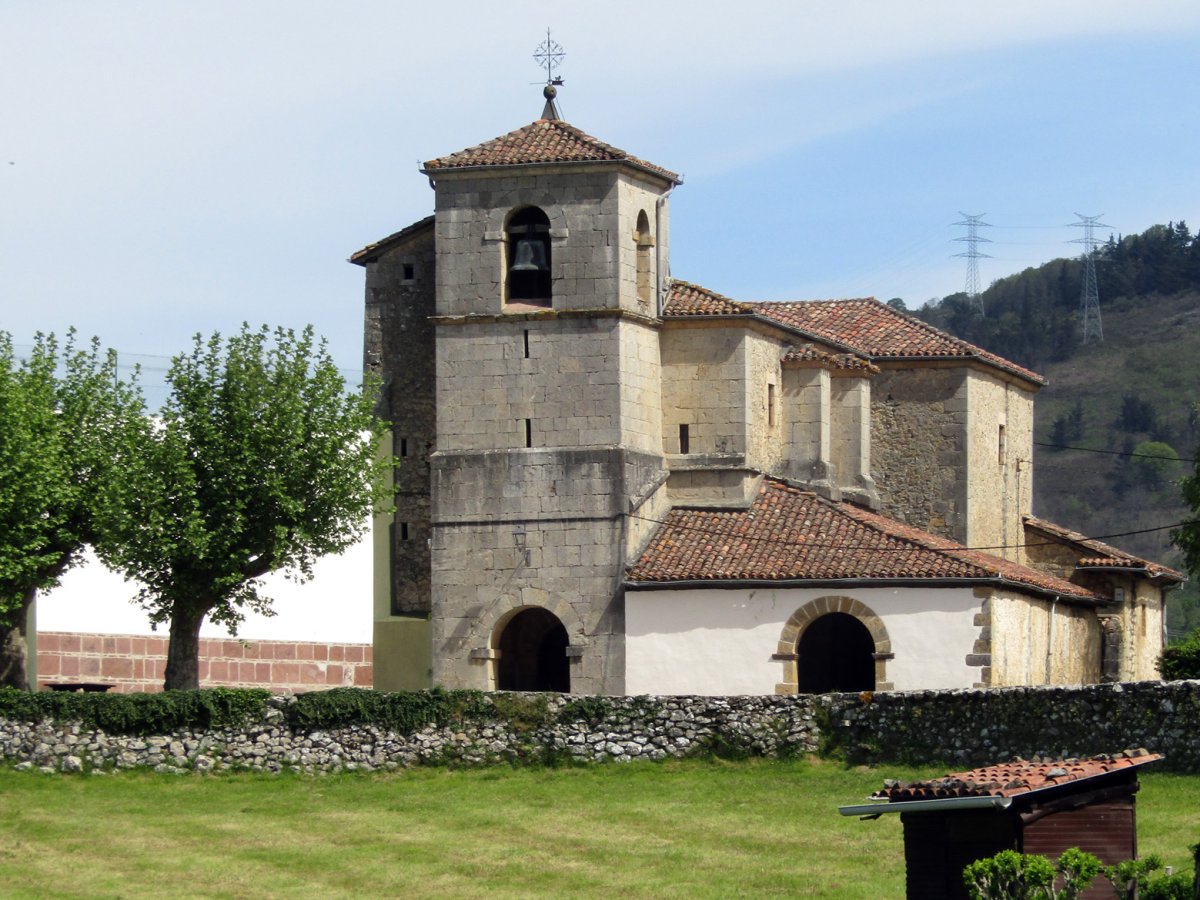 Santo Domingo eliza, Gaztelu-Donamaria