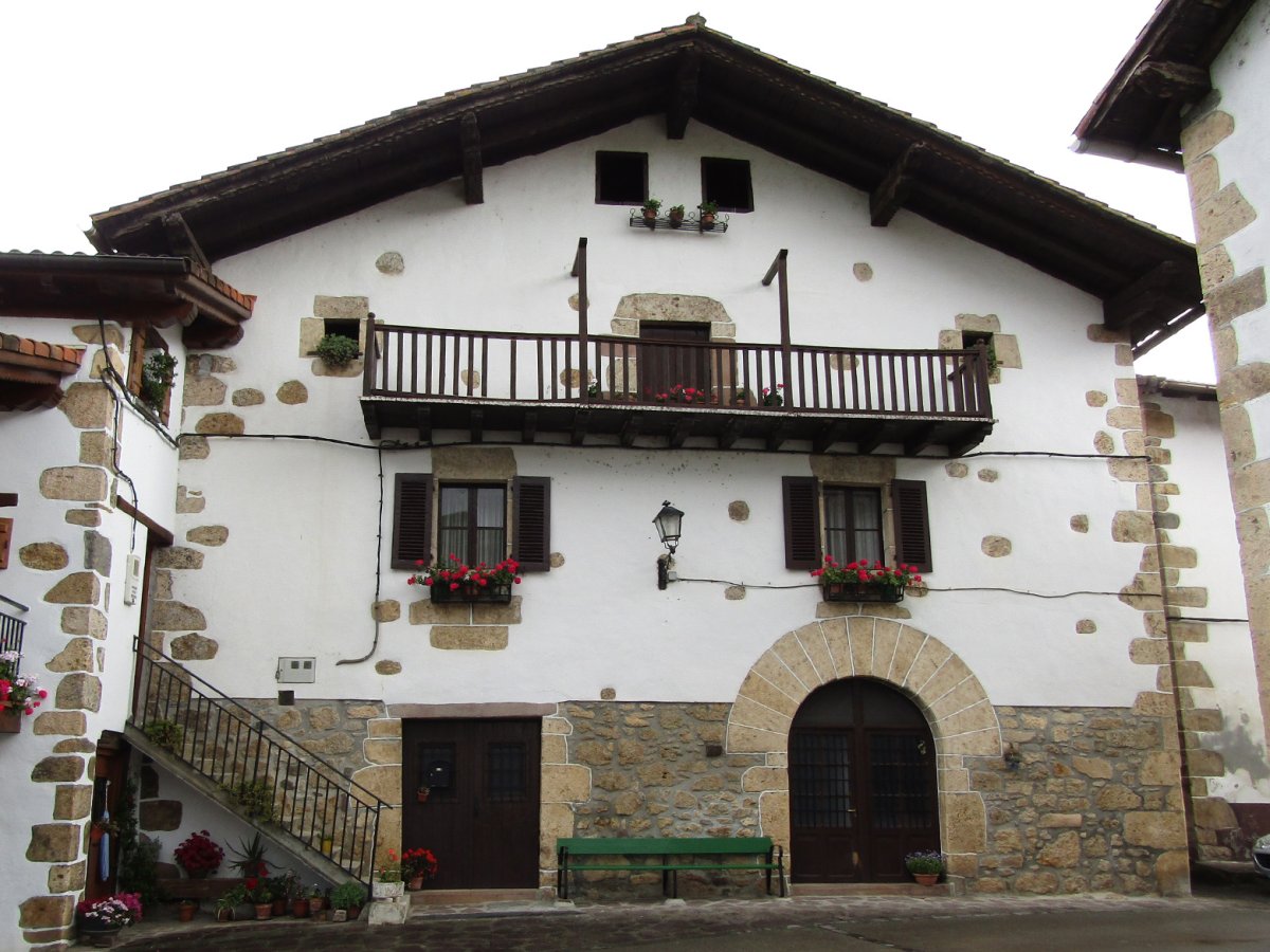 Goizanibarrea etxea, Artze-Donamaria