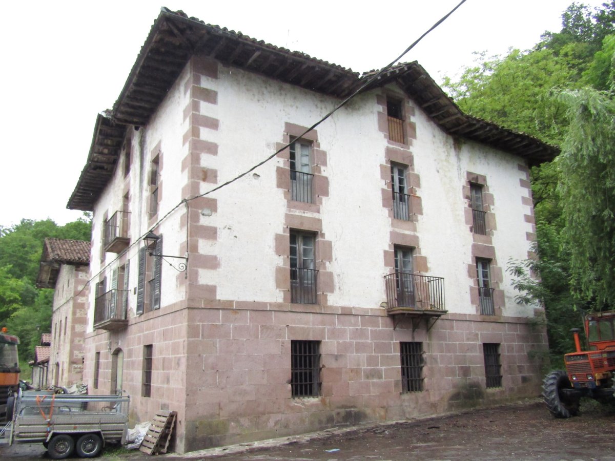 Ola etxea, Bentak-Donamaria