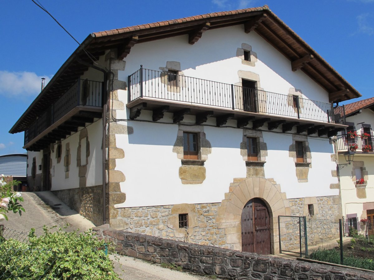 Apeztigoia etxea, Eratsun