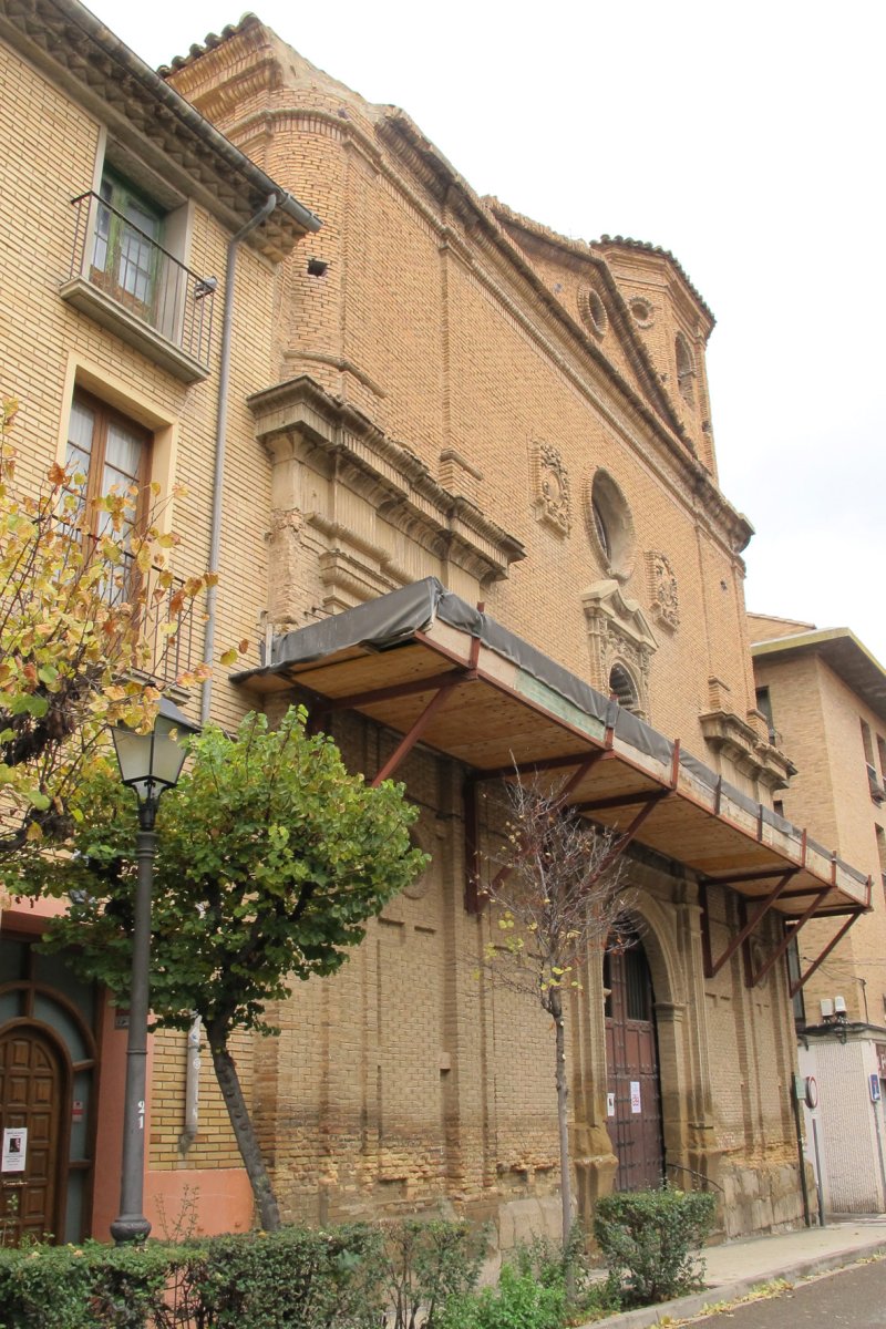 Carmen eliza, Tutera