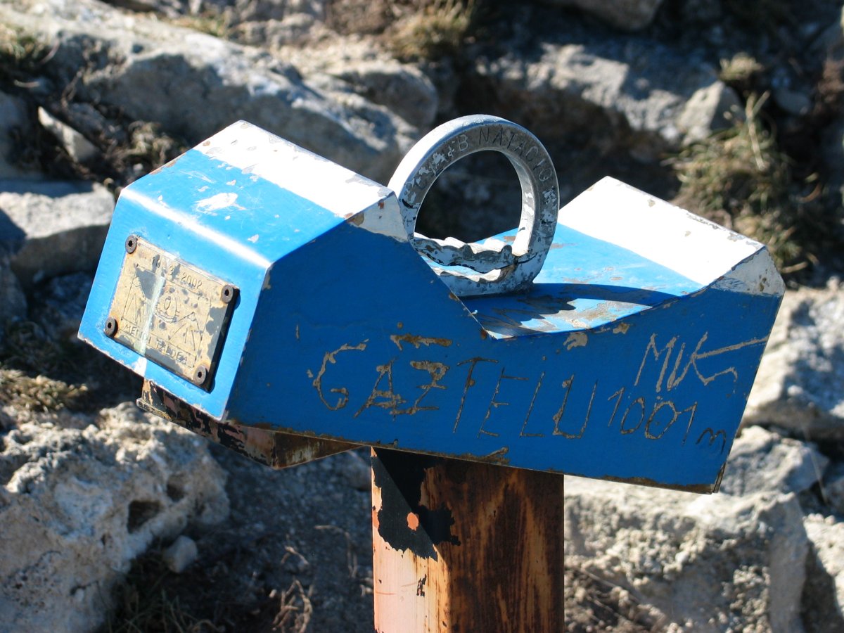 Txartelontzia, Gaztelu