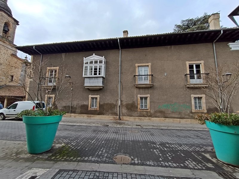 Arratabe Jauregia. Aretxabaleta