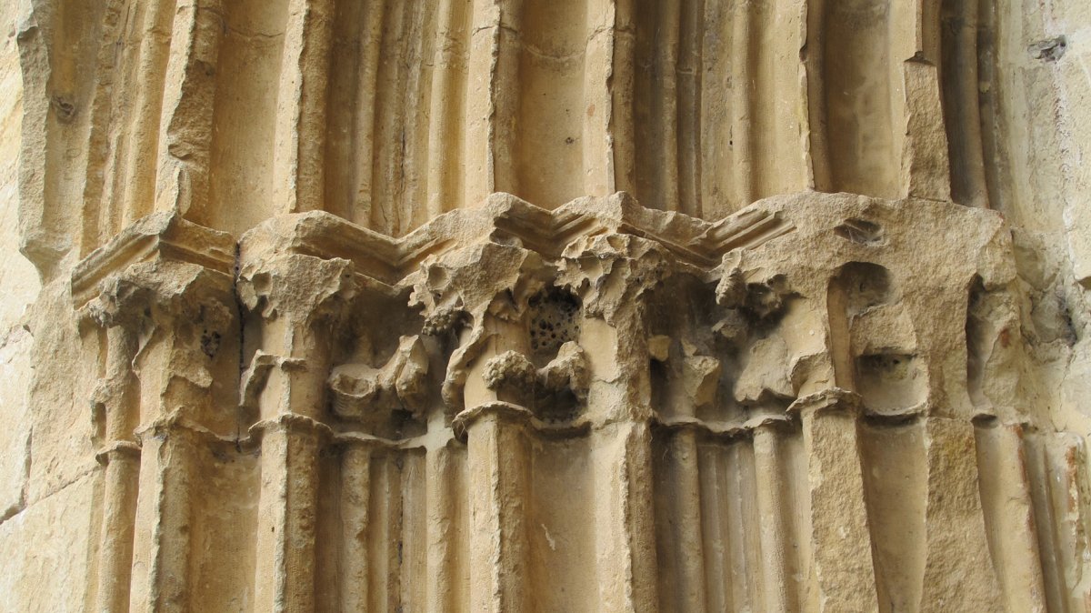 Asuncion eliza, Errezu-Deierri