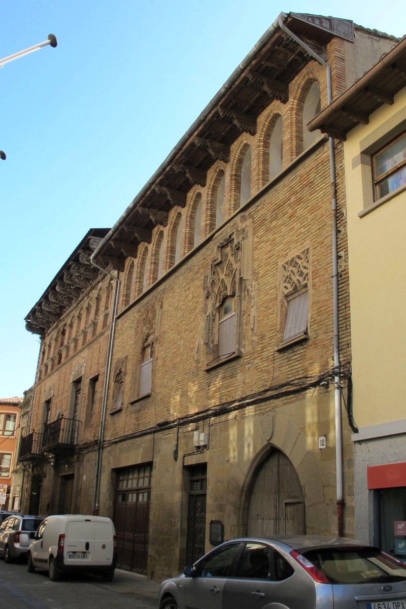 Granada de Ega jauregia, Zangoza