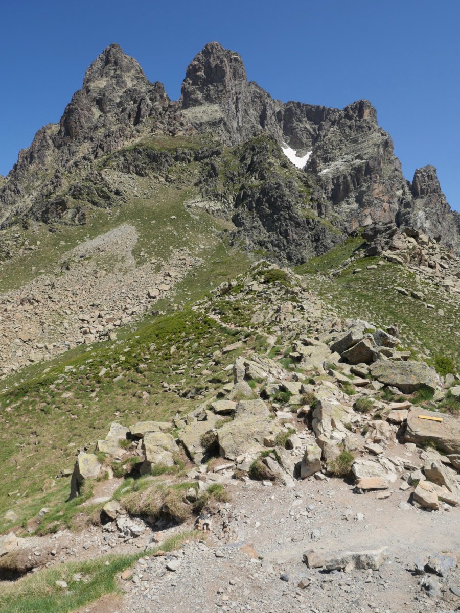 Peyreget lepoa eta Midi d'Ossau