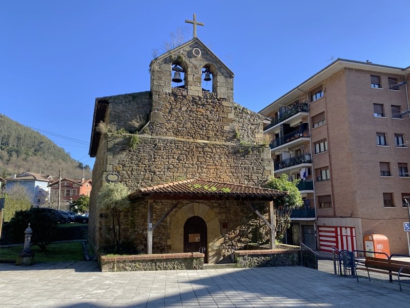 Irauregiko San Antolin Ermita. Alonsotegi