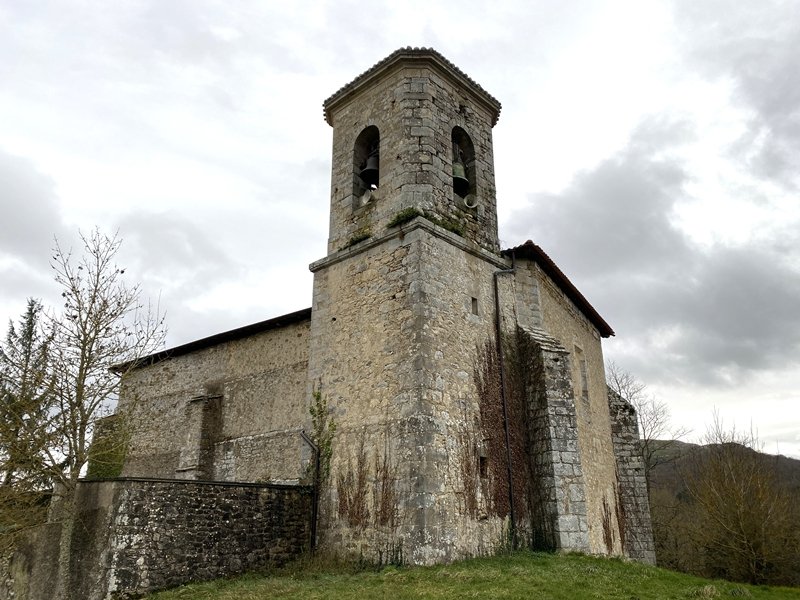 San Julian eta Santa Basilisa Eliza. Zuia (Bitoriano)
