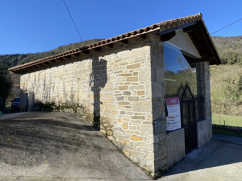 Madalena Ermita. Aiara (Retes de Llanteno).