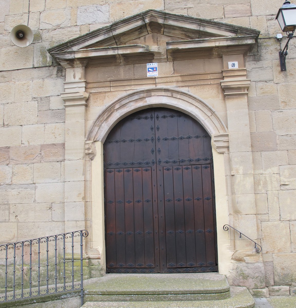 San Juan Bautista eliza, Mendabia