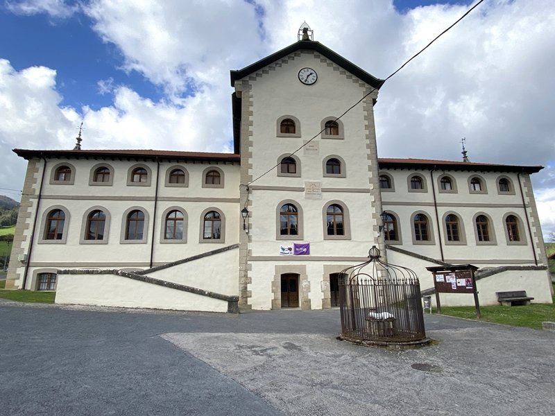 Lantenoko Eskolak. Aiara (Lanteno)