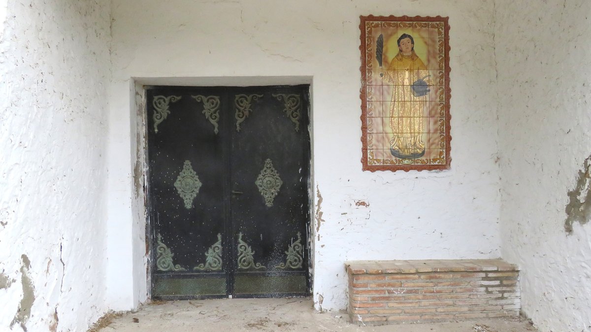 San Esteban ermita, Azagra