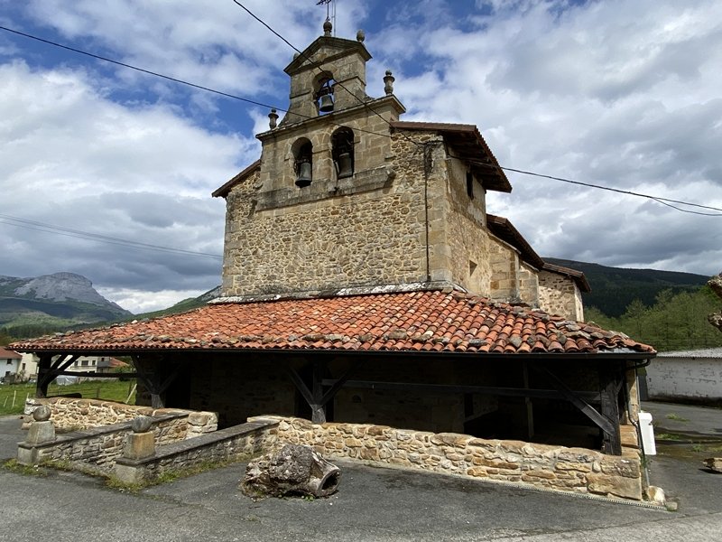 Andre Mariaren Sorkunde Eliza. Aramaio (Oleta)