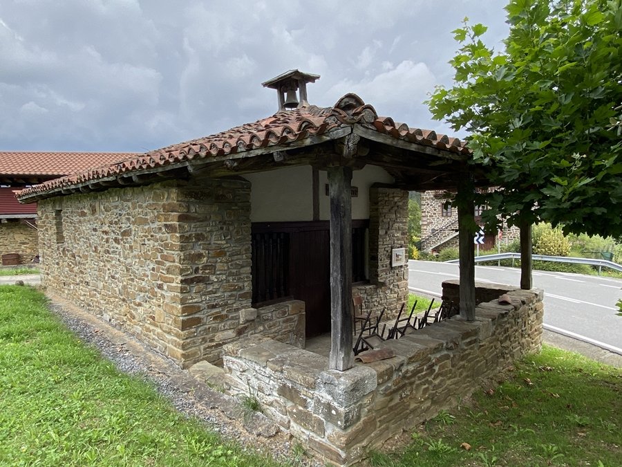 San Justo eta San Pastor Ermita. Zeberrio (Undurraga)