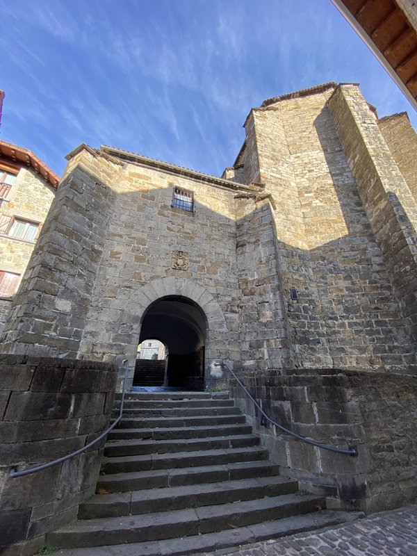 San Zipriano Eliza. Isaba