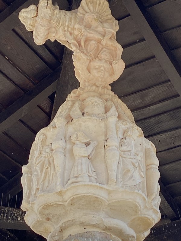 Gurutzea. Donemiliaga (Narbaiza)