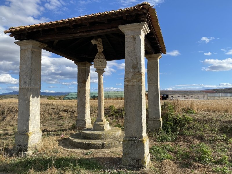 Gurutzea. Donemiliaga (Narbaiza)