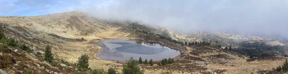 Laguna Helada Tontor Azpian