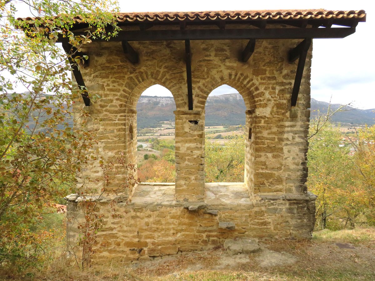 San Pedro eliza, Zuhatzu-Kuartango