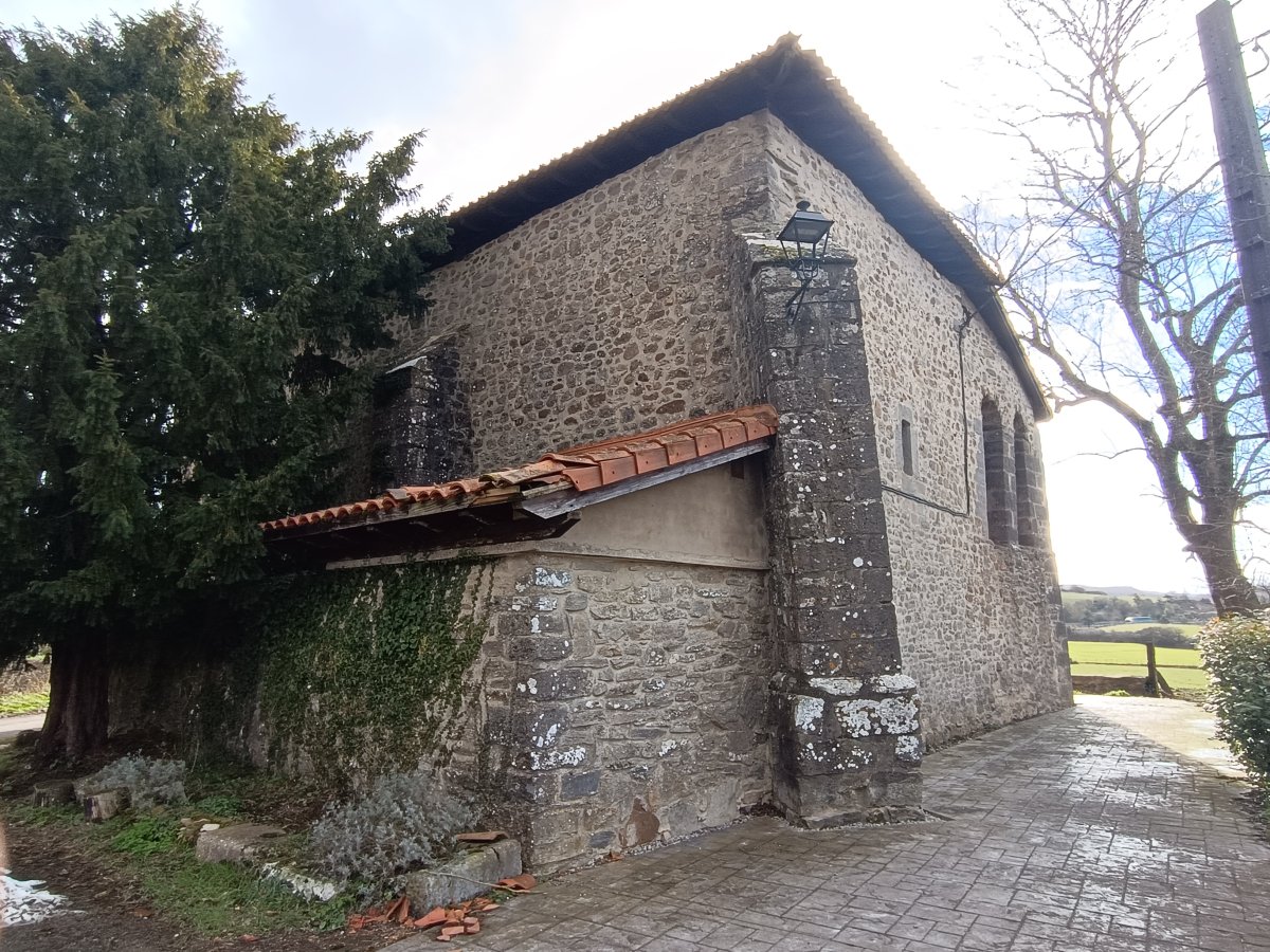 Done Bikendi Eliza. Urkabustaiz (Larrazkueta)