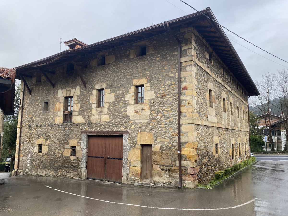 Udaletxea. Arrankudiaga-Zollo