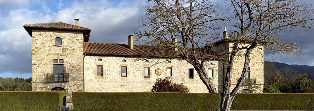 Iturrate Jauregia. Zuia (Sarria)