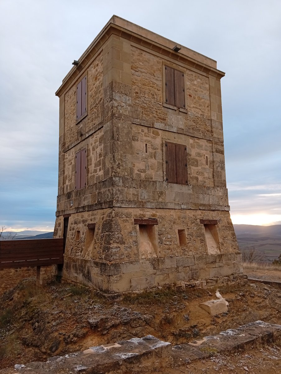 Dorre Optikoa. Erriberabeitia (Quintanilla de la Ribera)