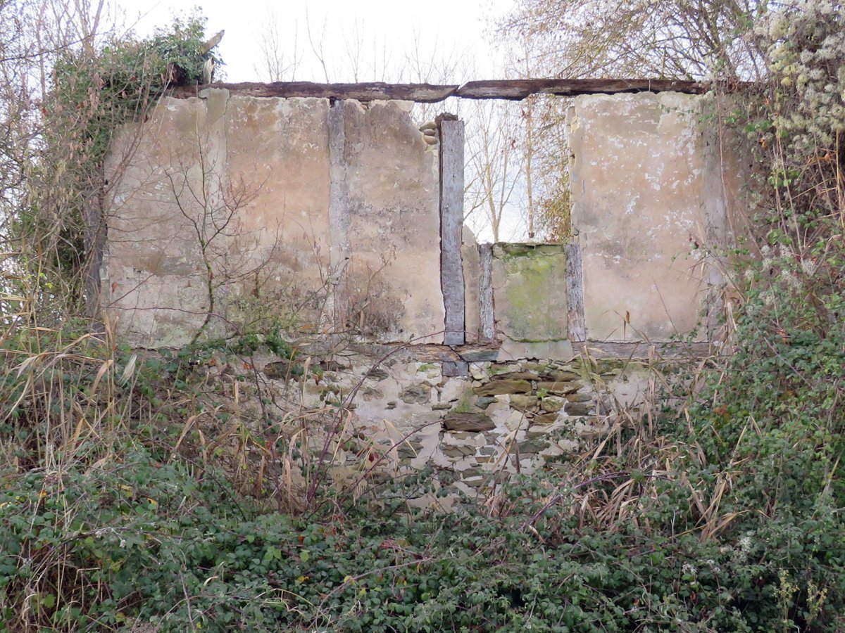 Villamaderneko errotaren hondakinak, Villamaderne-Gaubea