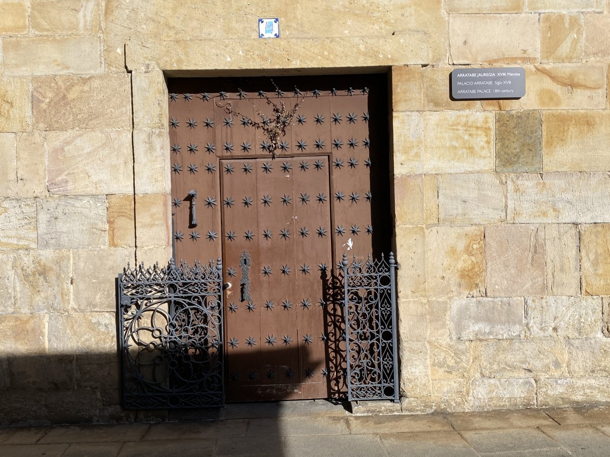 Arratabe Jauregia. Aretxabaleta