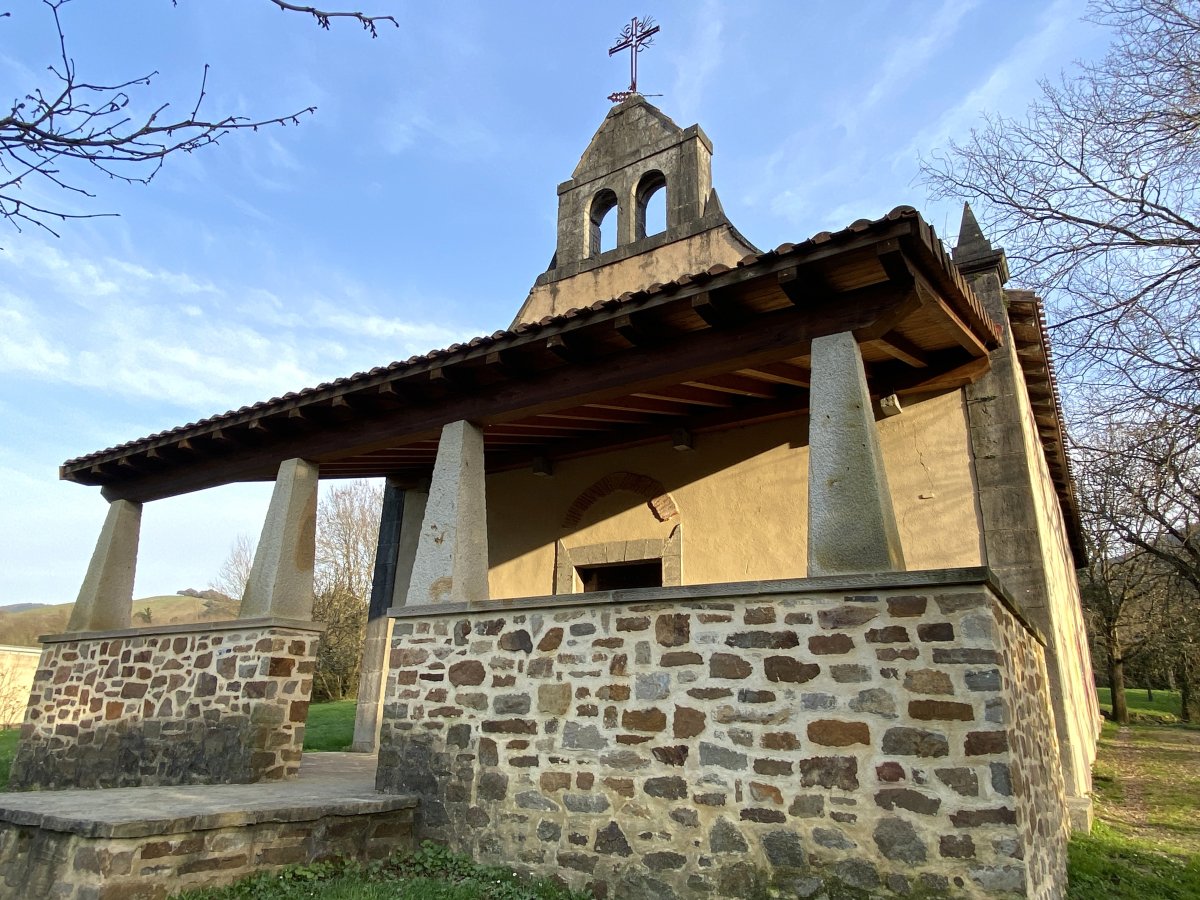 Santa Kruz Ermita. Laudio (Gardea)